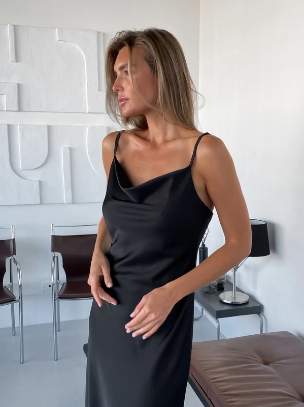 Комбинация макси в черном цвете из шелка Армани