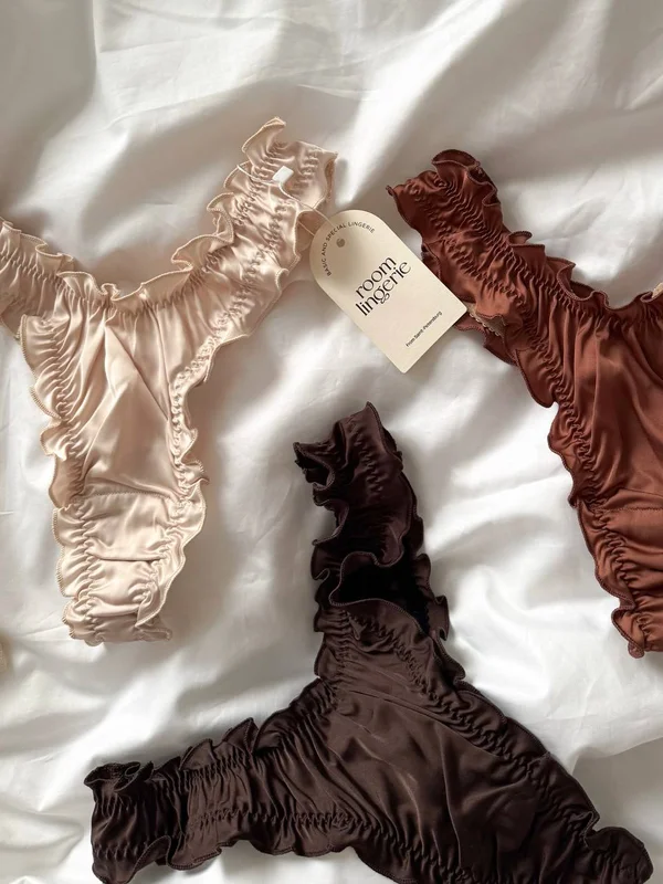 Набор шелковых стринг Creamy